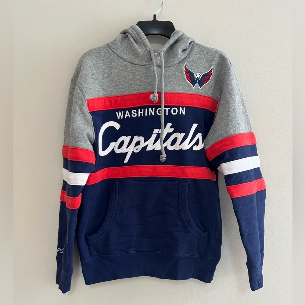 Mitchell & Ness Washington Capitals Fleece Lined Pullover Hoodie Red Blue, Small